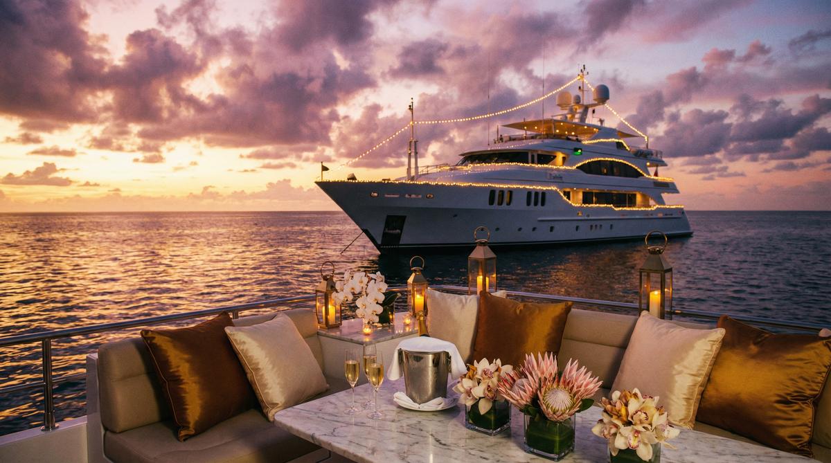 男同网传媒网红主播旅拍传媒分享